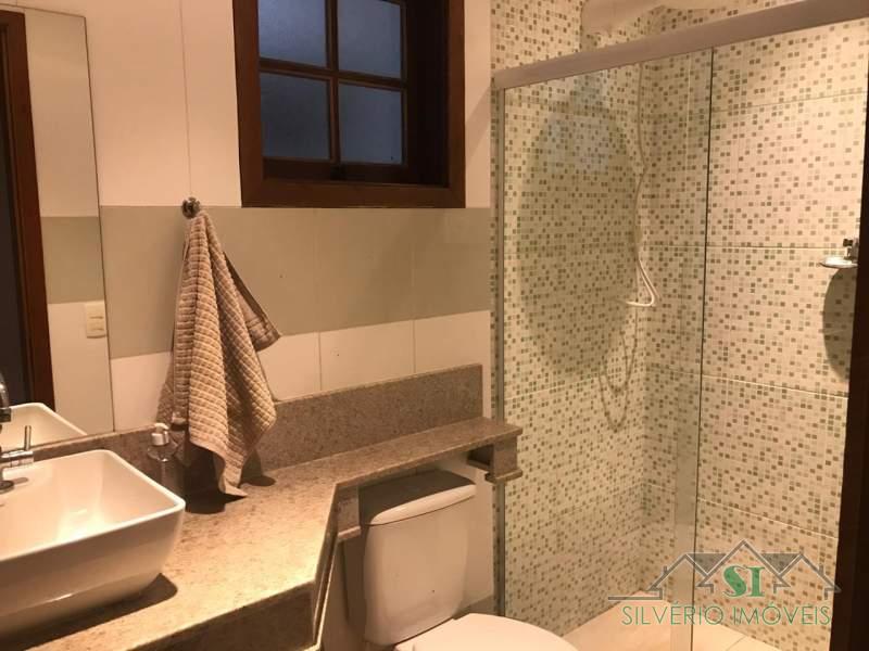 Casa à venda com 3 quartos, 92m² - Foto 5