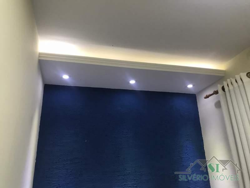 Casa à venda com 3 quartos, 92m² - Foto 8