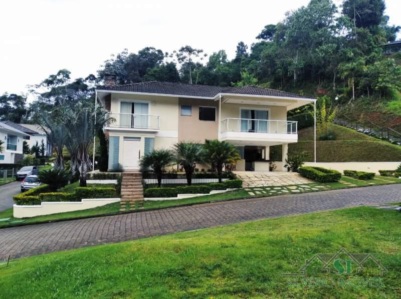 Casa em Varzea-Teresópolis - Teresópolis/RJ  - 4 Quartos