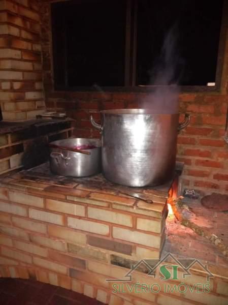 Fazenda à venda com 5 quartos, 1000m² - Foto 33