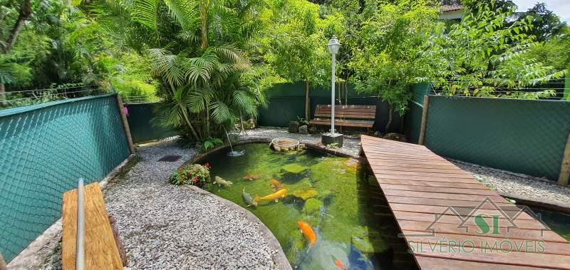 Casa à venda com 3 quartos, 700m² - Foto 10