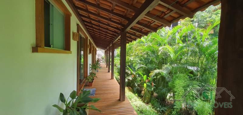 Casa à venda com 3 quartos, 700m² - Foto 13