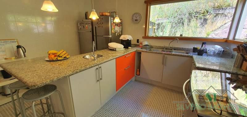 Casa à venda com 3 quartos, 700m² - Foto 24
