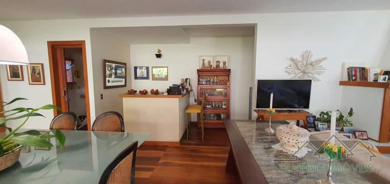 Casa à venda com 3 quartos, 700m² - Foto 20