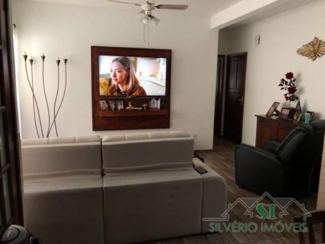 Apartamento em Cascatinha - Petrópolis/RJ  - 2 Quartos