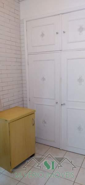Apartamento à venda com 3 quartos, 60m² - Foto 2