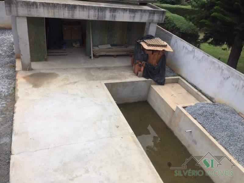 Casa à venda com 5 quartos, 310m² - Foto 7