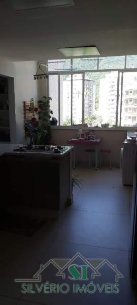 Apartamento à venda com 3 quartos, 140m² - Foto 5