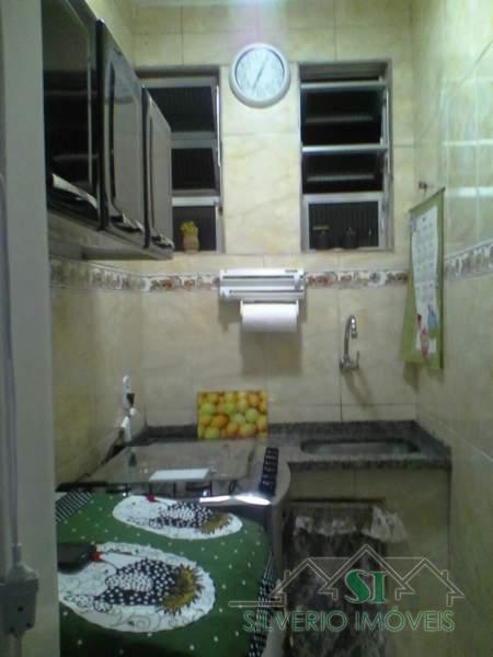 Apartamento à venda com 1 quarto, 30m² - Foto 3