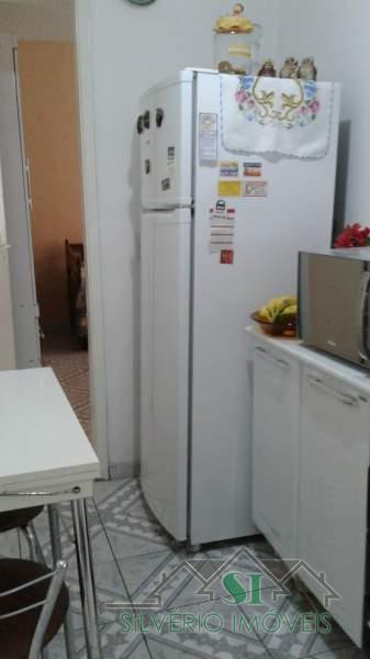 Apartamento à venda com 1 quarto, 30m² - Foto 1