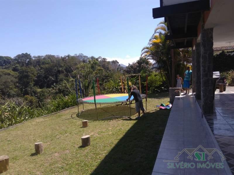 Casa à venda com 5 quartos, 700m² - Foto 3