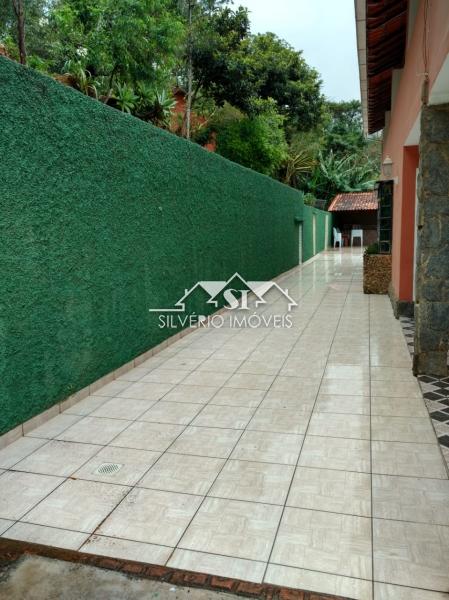 Casa à venda com 5 quartos, 700m² - Foto 12