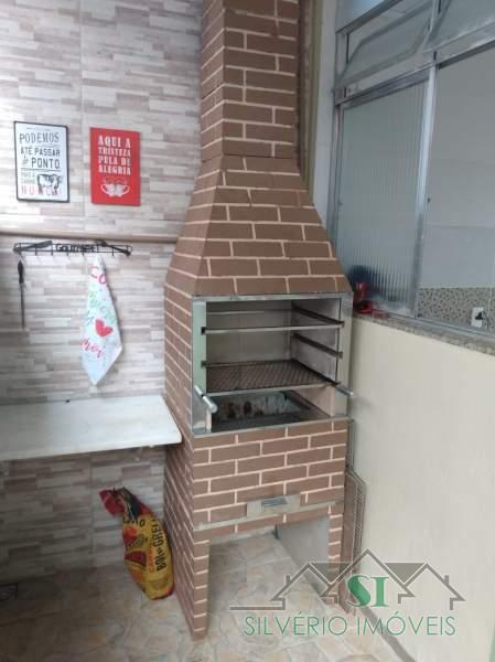 Casa à venda com 2 quartos, 75m² - Foto 16