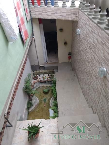 Casa à venda com 2 quartos, 75m² - Foto 19