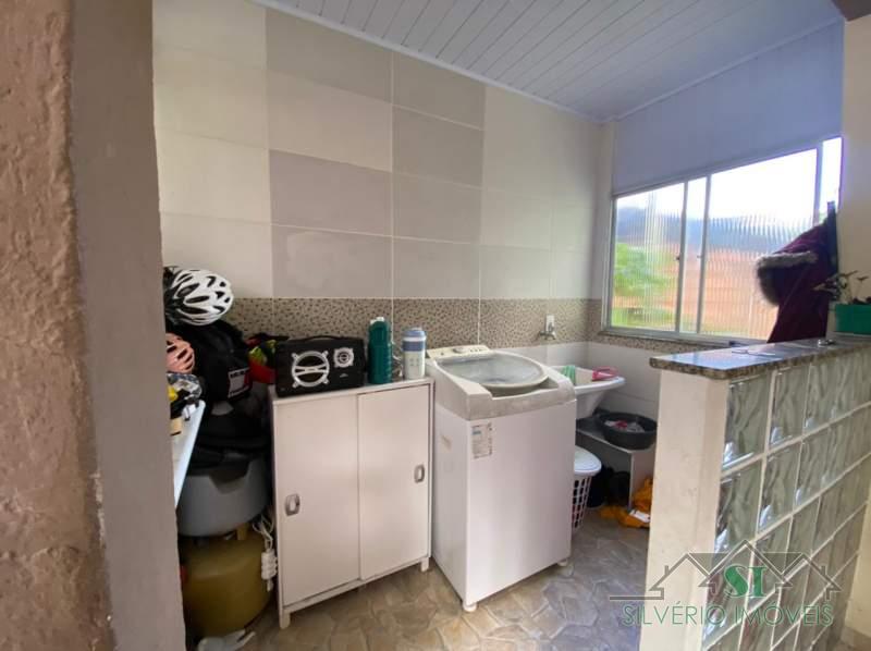 Casa à venda com 2 quartos, 75m² - Foto 25