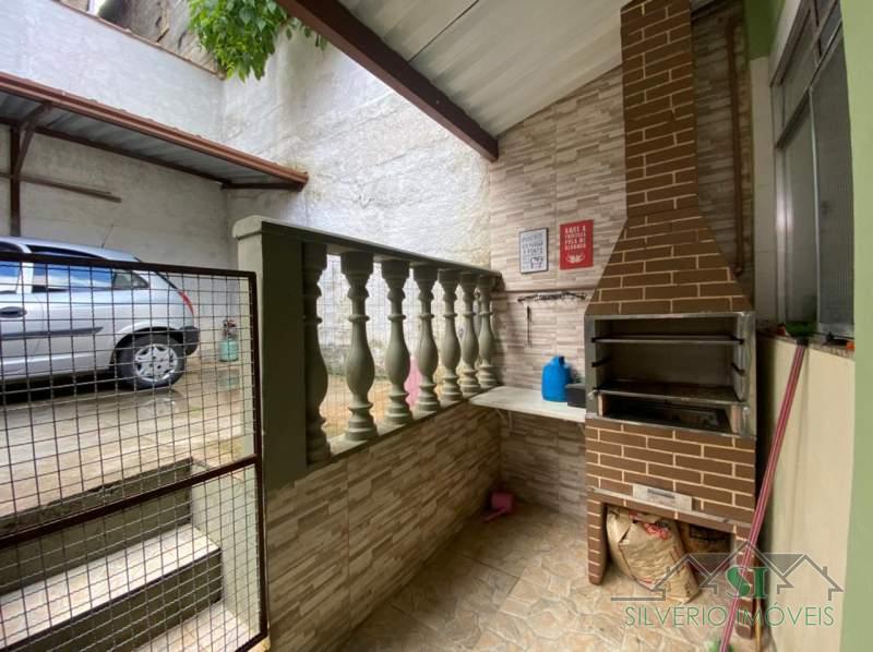 Casa à venda com 2 quartos, 75m² - Foto 26