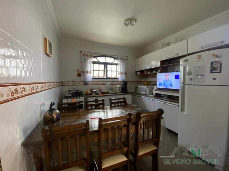 Casa à venda com 2 quartos, 75m² - Foto 33