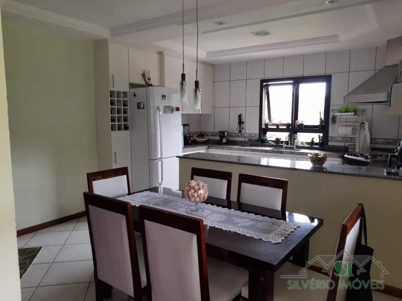 Casa à venda com 4 quartos, 280m² - Foto 8