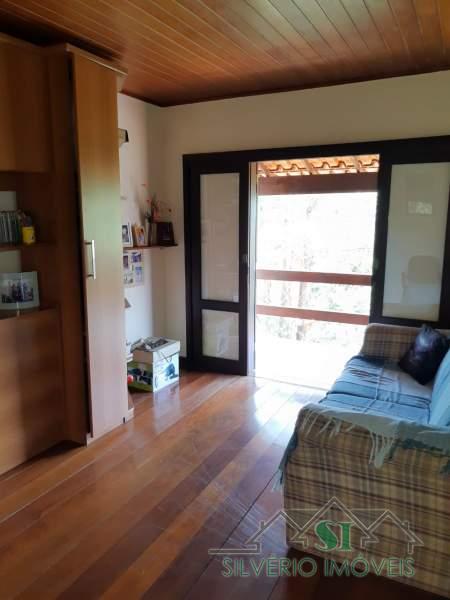 Casa à venda com 4 quartos, 280m² - Foto 16