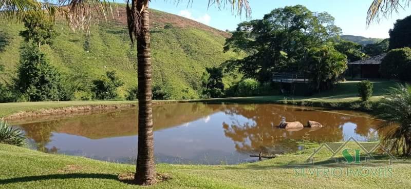 Casa à venda com 5 quartos, 500m² - Foto 32