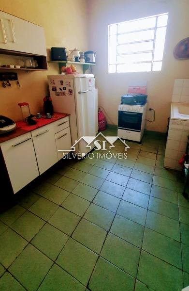 Casa à venda com 4 quartos, 186m² - Foto 22