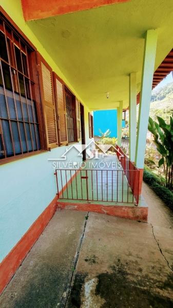 Casa à venda com 4 quartos, 186m² - Foto 25