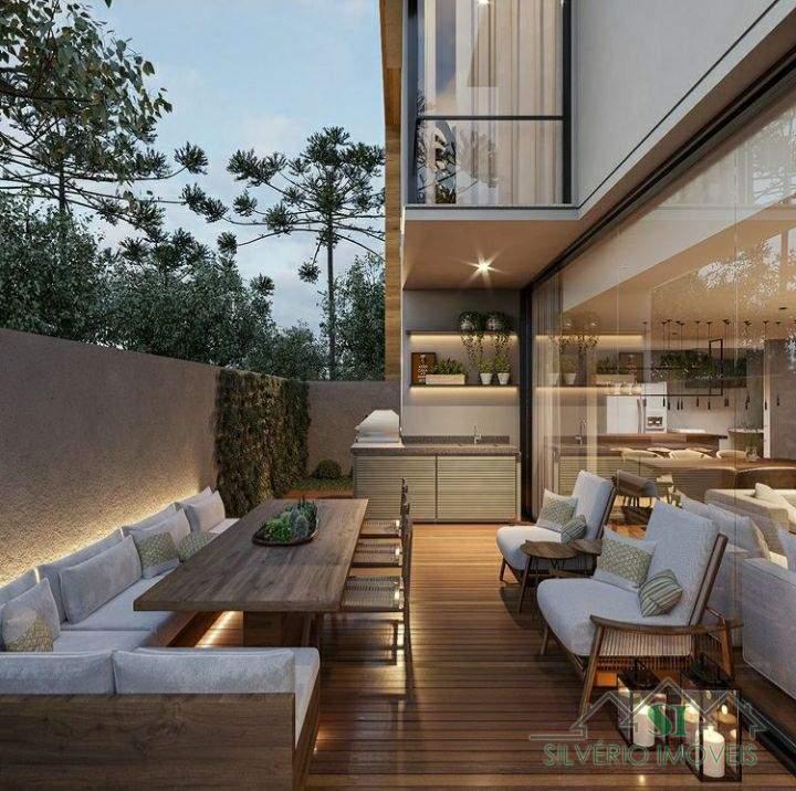 Casa à venda com 3 quartos, 224m² - Foto 10