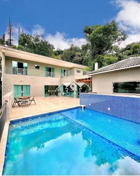 Casa em Itaipava - Petrópolis/RJ  - 5 Quartos