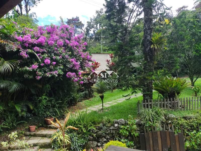 Casa à venda com 4 quartos, 400m² - Foto 5