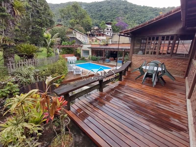 Casa à venda com 4 quartos, 400m² - Foto 20