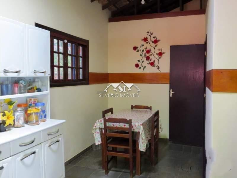 Chácara à venda com 2 quartos, 113m² - Foto 8