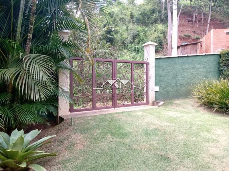 Chácara à venda com 2 quartos, 113m² - Foto 17