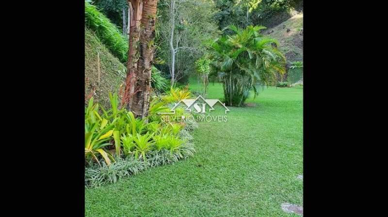 Casa à venda com 6 quartos, 700m² - Foto 12