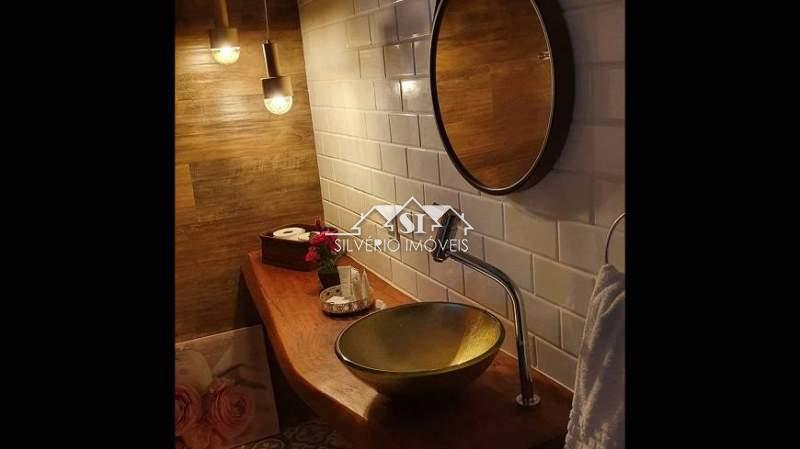 Casa à venda com 6 quartos, 700m² - Foto 13
