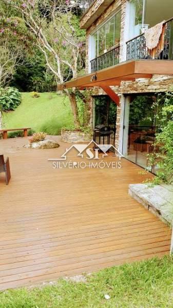 Casa à venda com 6 quartos, 700m² - Foto 18