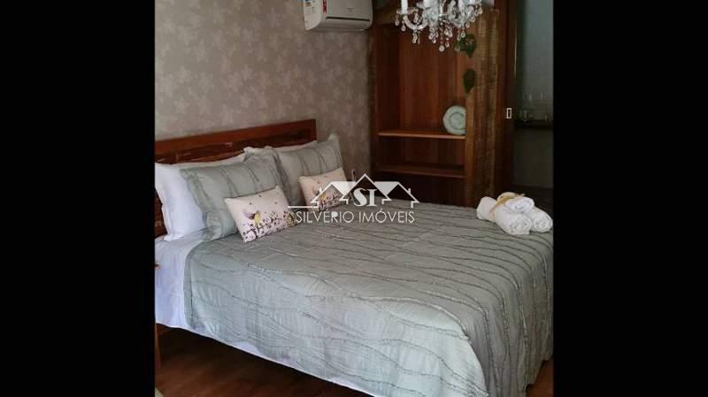 Casa à venda com 6 quartos, 700m² - Foto 38
