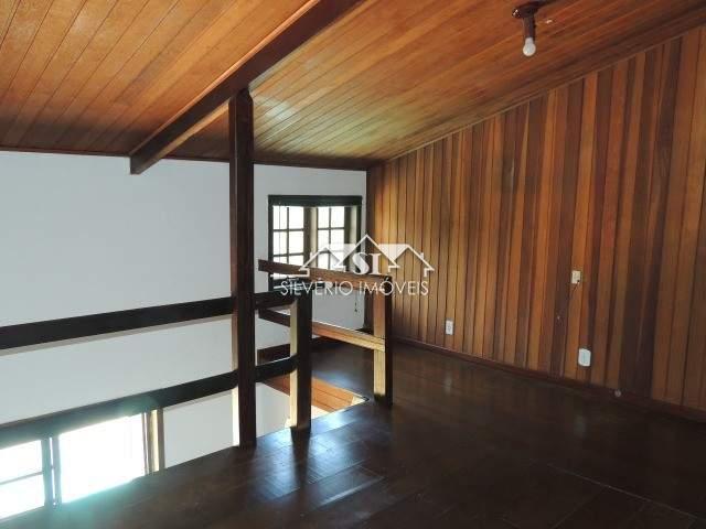 Casa à venda com 5 quartos, 335m² - Foto 4
