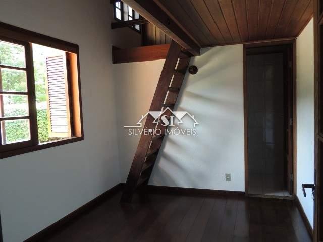 Casa à venda com 5 quartos, 335m² - Foto 15
