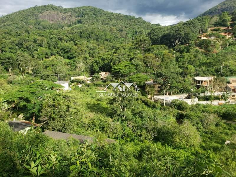 Casa à venda com 2 quartos, 250m² - Foto 8