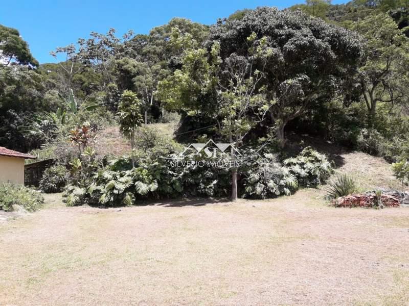 Casa à venda com 2 quartos, 250m² - Foto 4