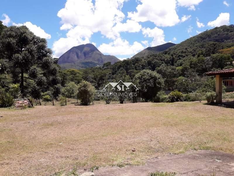 Casa à venda com 2 quartos, 250m² - Foto 3