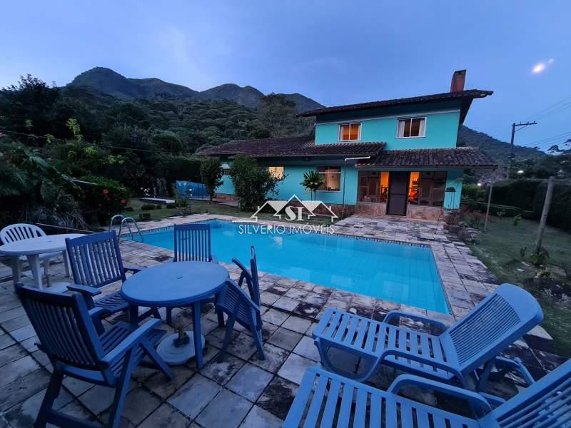 Casa em Fazenda Inglesa - Petrópolis/RJ  - 3 Quartos