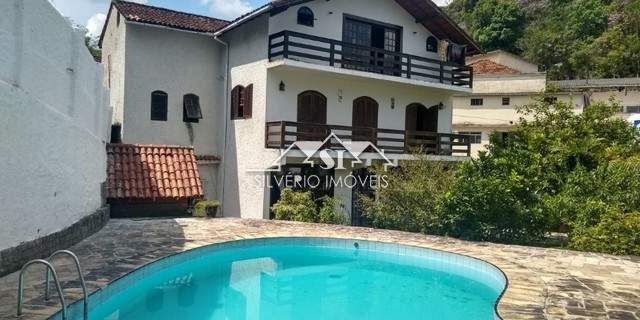 Casa em Valparaíso - Petrópolis/RJ  - 7 Quartos