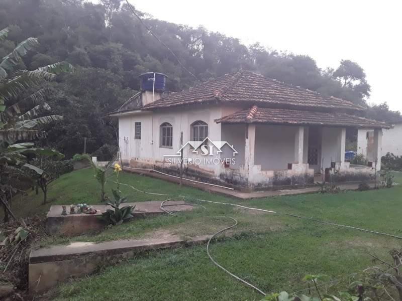 Sítio em Mantiquira - Paty do Alferes/RJ  - 2 Quartos