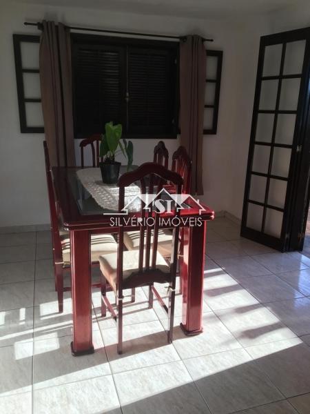 Casa à venda com 3 quartos, 80m² - Foto 14
