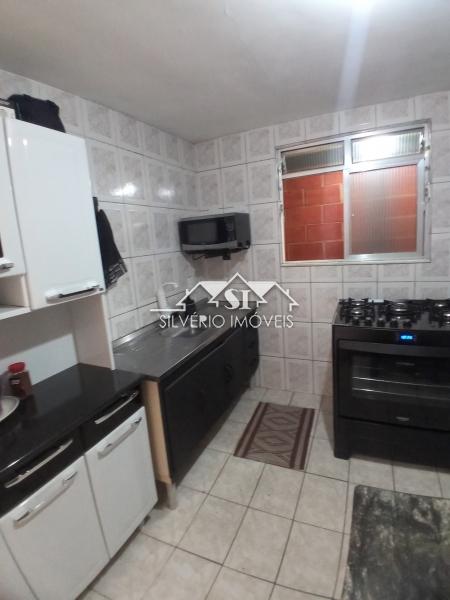 Casa à venda com 3 quartos, 80m² - Foto 18