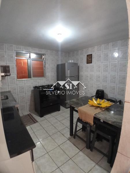 Casa à venda com 3 quartos, 80m² - Foto 19