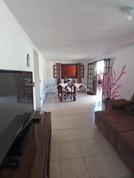 Casa à venda com 3 quartos, 80m² - Foto 16
