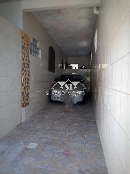 Casa à venda com 3 quartos, 80m² - Foto 37