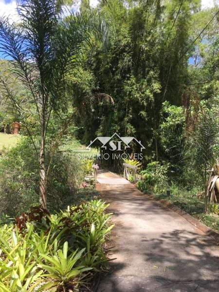 Casa à venda com 6 quartos, 474m² - Foto 18
